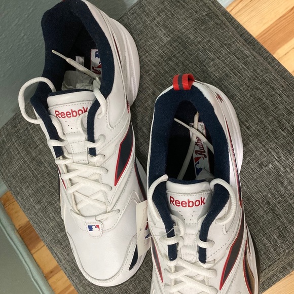 Reebok MLB Angels shoes 12 - Picture 2 of 4